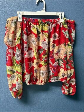Guess Red Floral Off-Shoulder Blouse